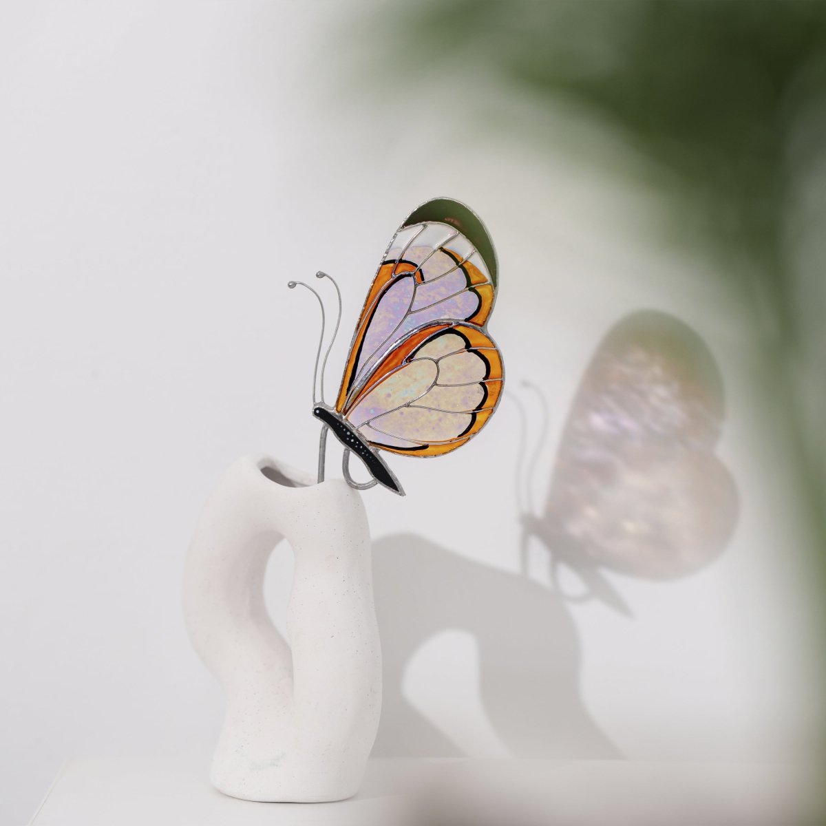 suncatcher Top product stained_glass Gretta Otto Butterfly Stained Glass - Suncatcher Planter decor 3.15x4.7 inch